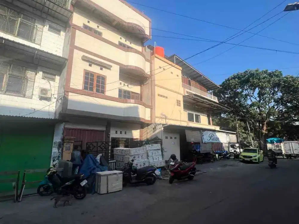 RUKO DALAM KOTA LAMA