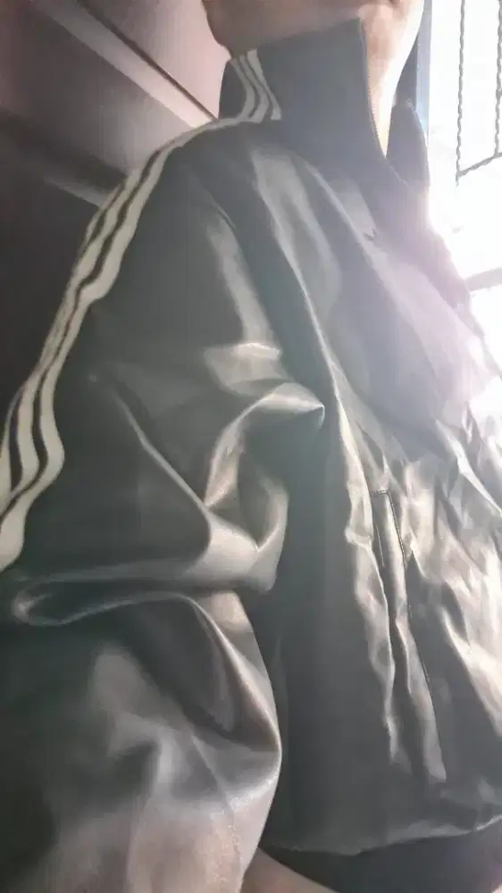 Jaket kulit original adidas