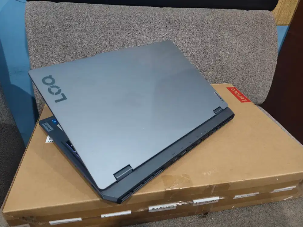Laptop Monster Gaming Lenovo LOQ I5 12450HX 12Gb 512GB RTX 3050 6GB