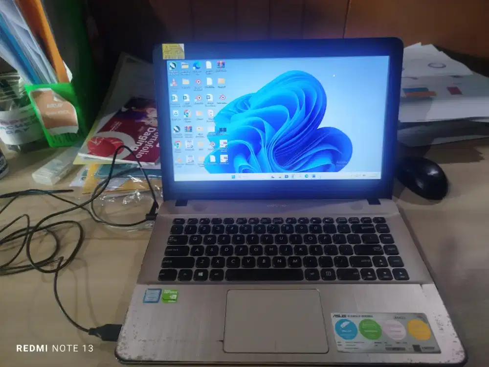 asus X441U core i3 VGa NVIDIA Geforce
