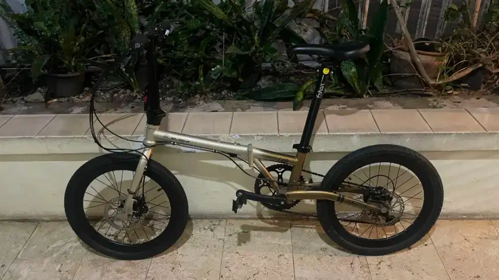 Sepeda Lipat Merk Element Clip