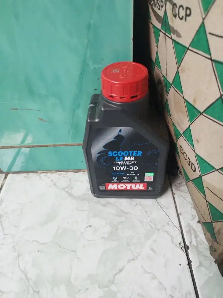 Oli bekas1 liter