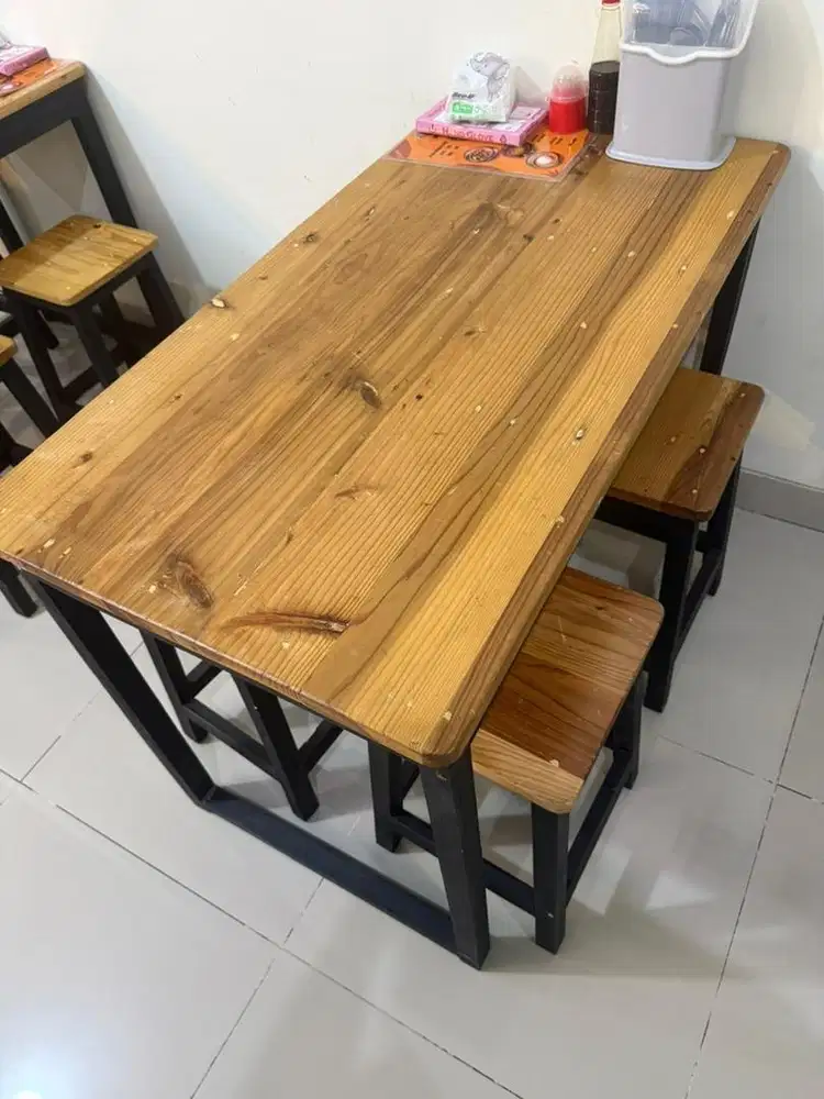 Set Meja Kursi Ex Resto