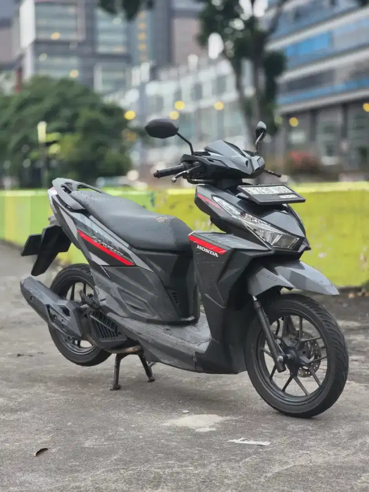 Honda Vario 125 Plat DKI