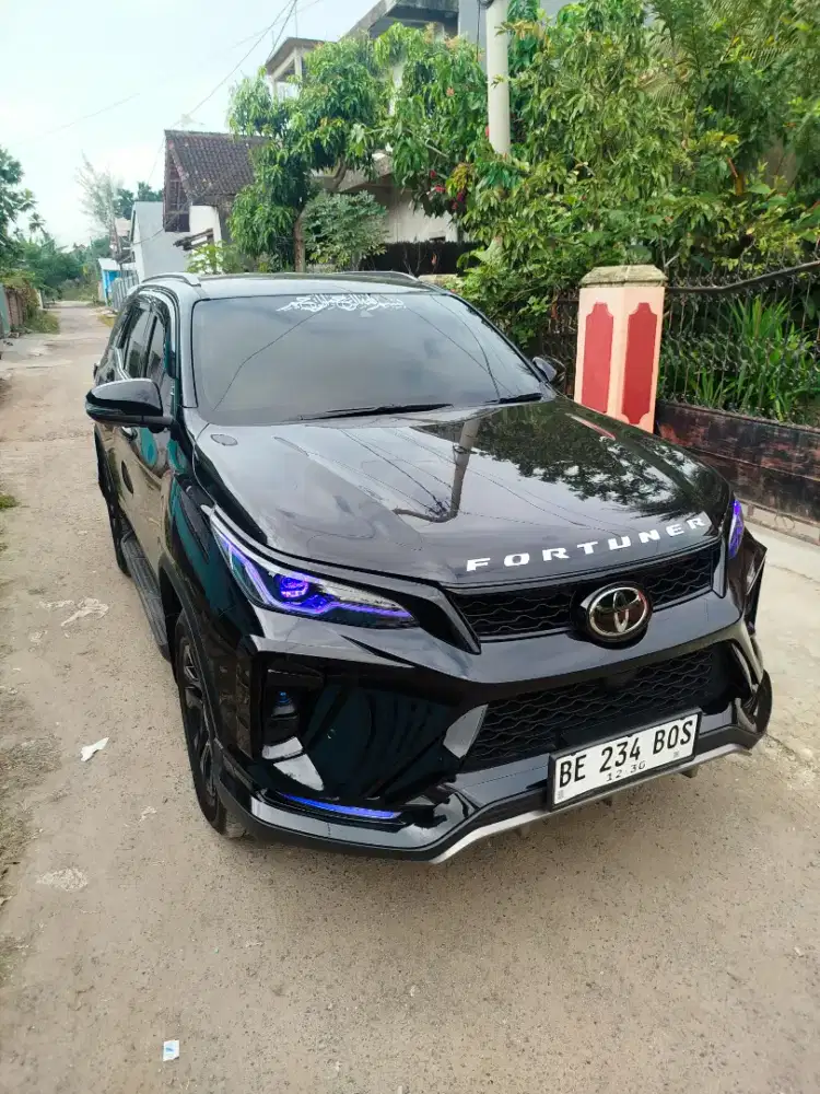 Fortuner Legender 4x2 2025