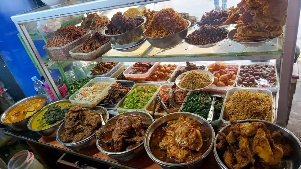 Di Cari Karyawan / ti