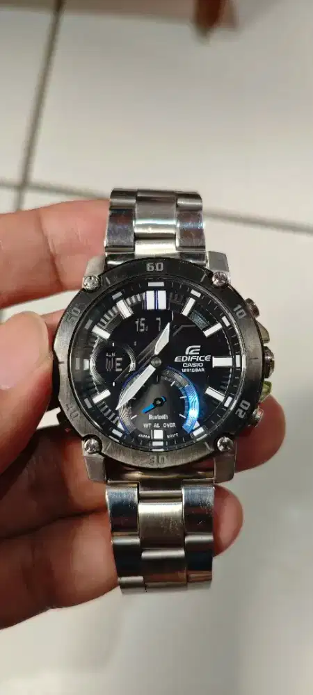 Casio Eddifice ECB 20DB