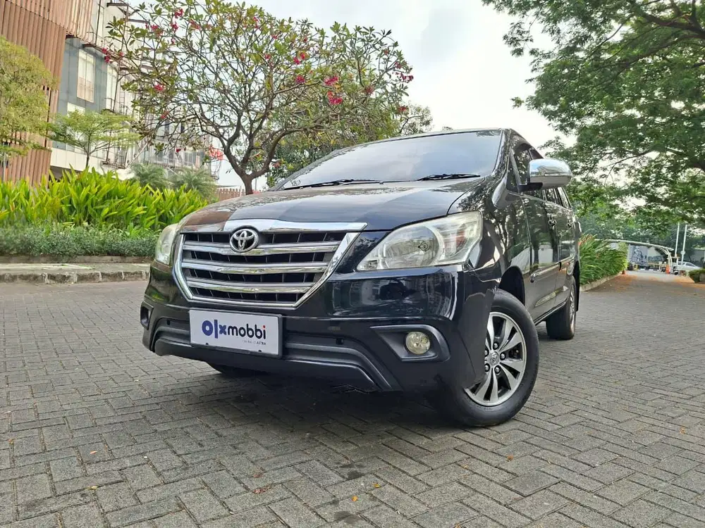 TDP 1 JUTA Toyota Kijang Innova 2.0 G Bensin-AT 2015 Hitam CPRVB
