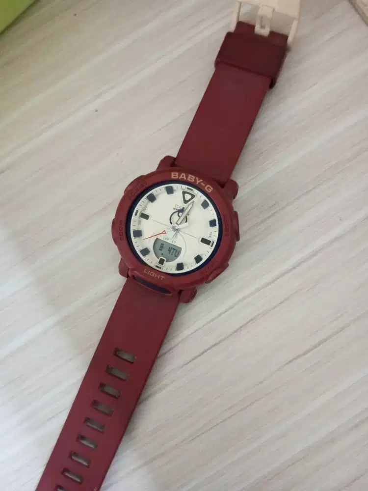 Casio baby g,warna merah