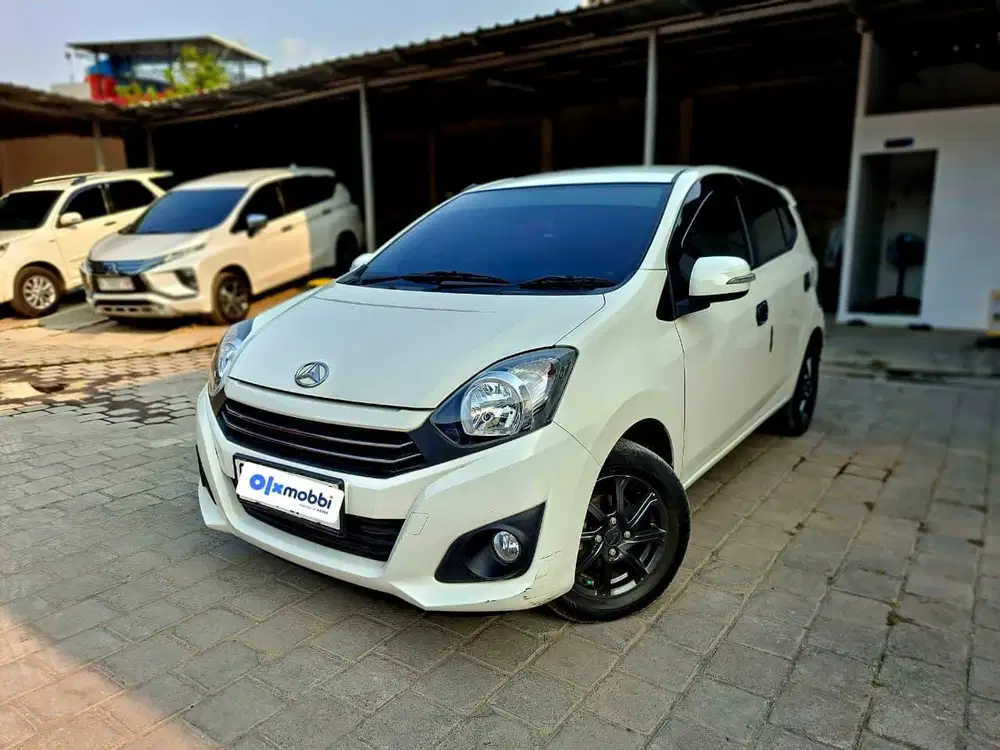 Low km - Daihatsu Ayla 1.0 X Bensin AT 2022