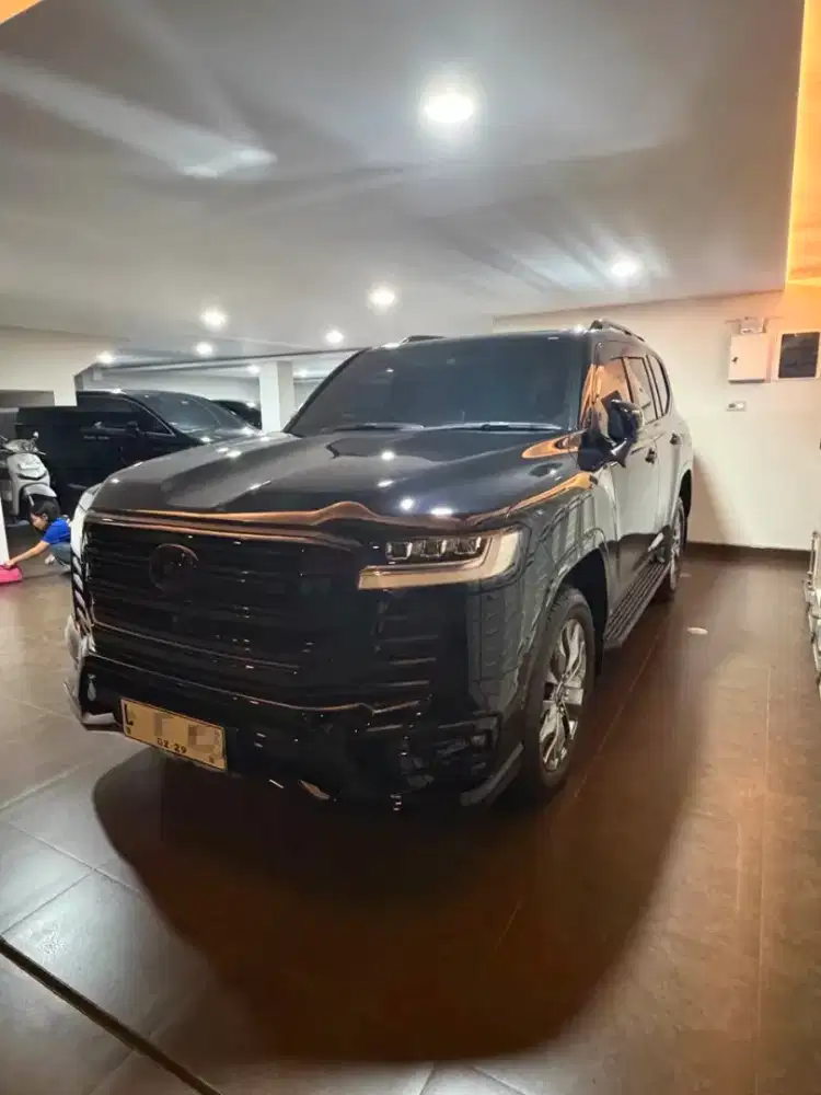 [1.900 km] Landcruiser VXR300 2024 Low KM