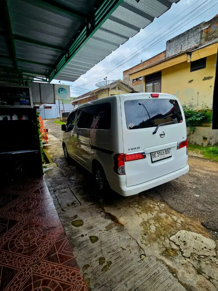 Evalia sv 2013 at