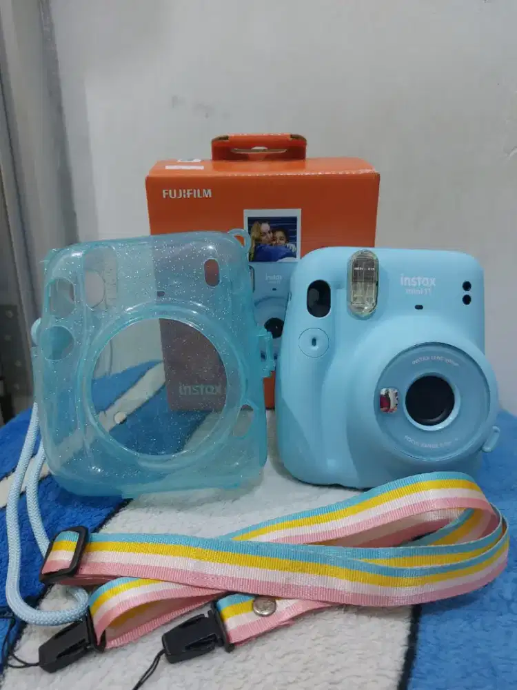 Dijual Instax mini 11