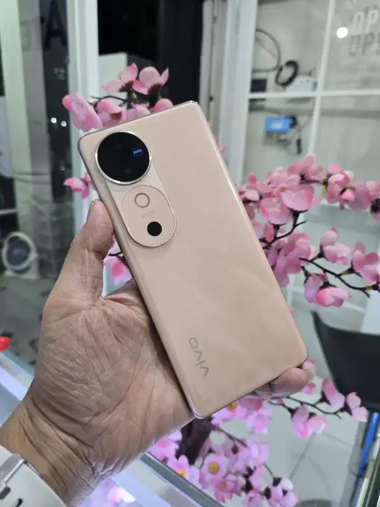 Vivo V40 5G 12/256