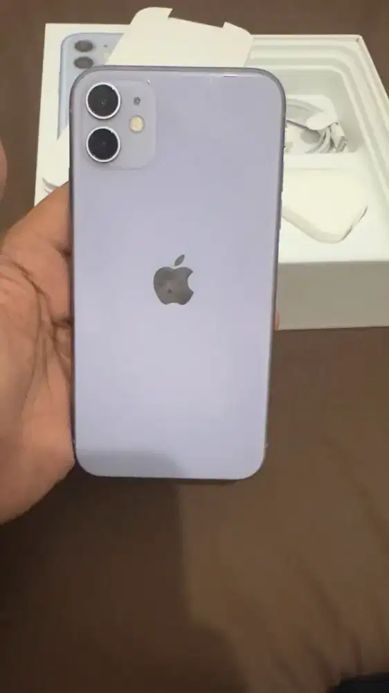 Iphone 11 64GB purple