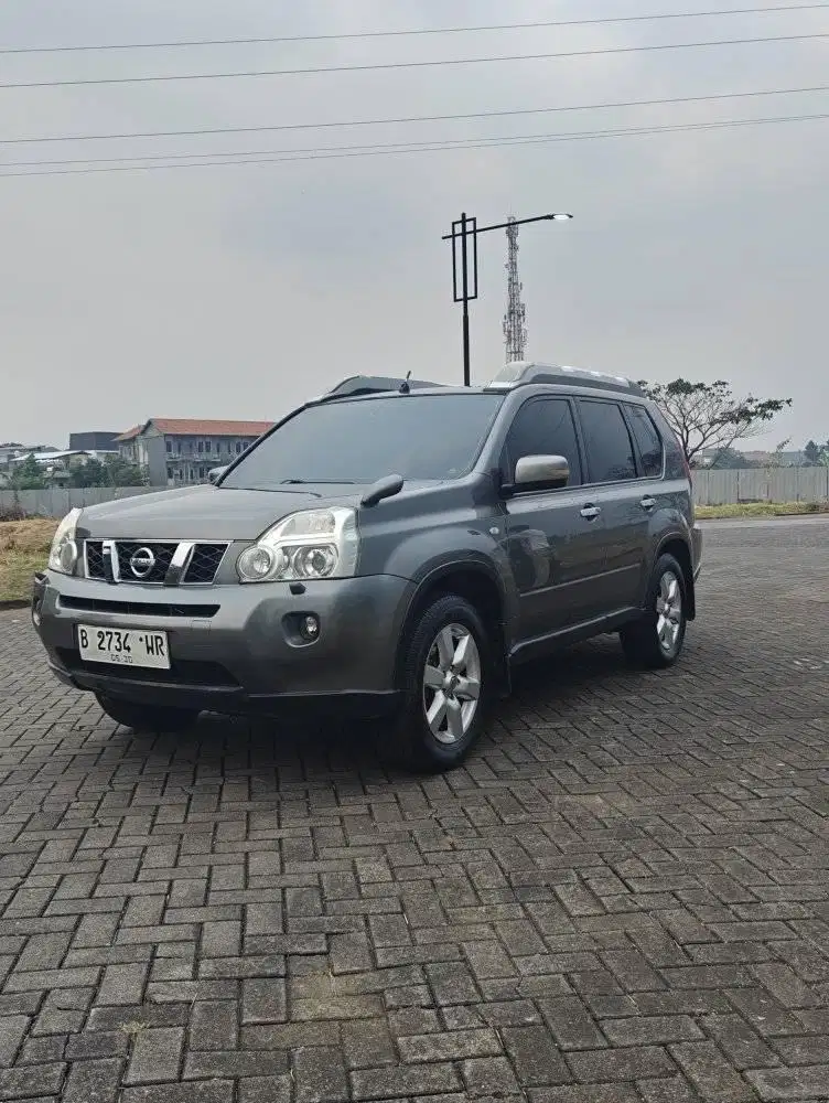 TERMURAH!! NISSAN XTRAIL 2.5 XT AT 2010, MULUS, ISTIMEWA!! siap pakai