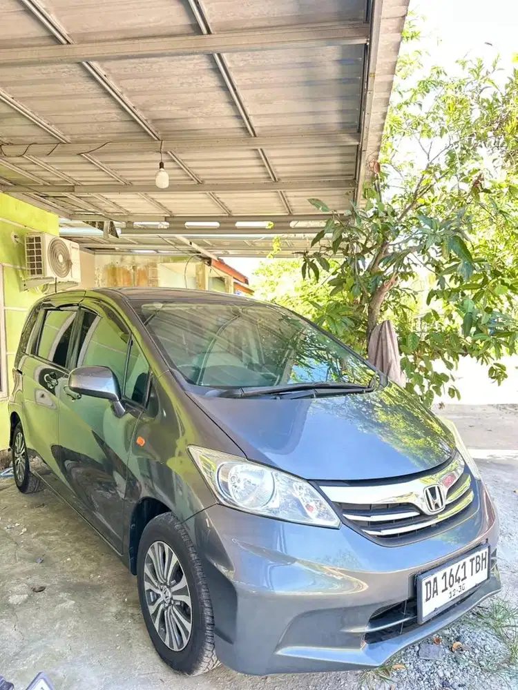 FREED 2012 Metik