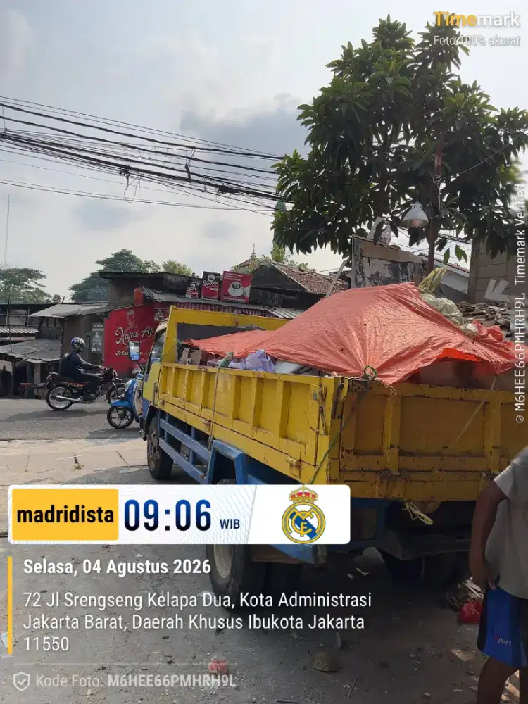 Jasa buang puing dan angkutan sampah