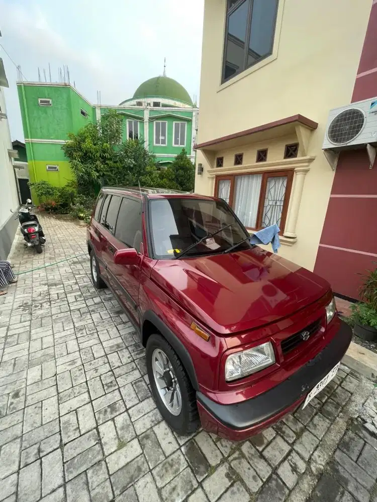 Suzuki Escudo '95