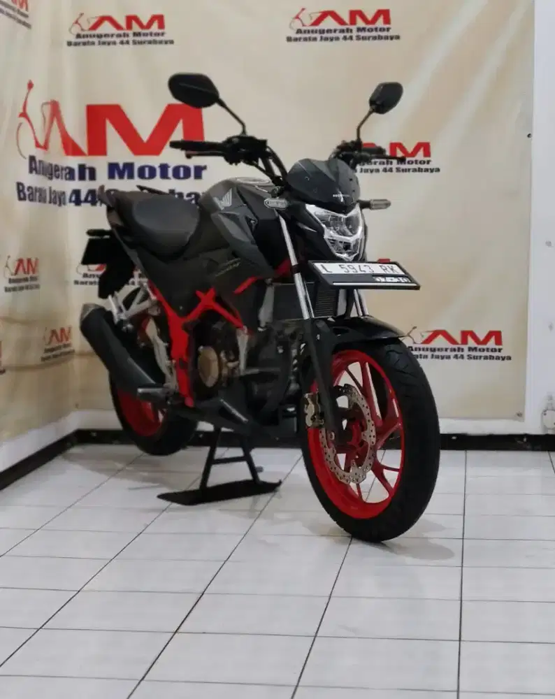 Istimewa Istimewa Km 3 Ribu Honda CB 150 R Tahun 2020 Hitam Doff
