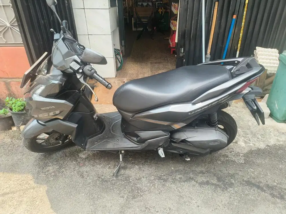 Dijual motor Vario 160 cc