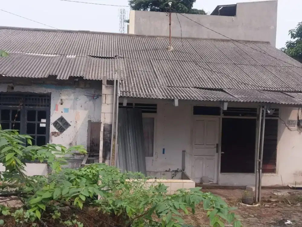 Dijual Cepat Tanah Kavling dan Bangunan pinggir jalan raya dekat Pasar Ciputat, Tangerang Selatan