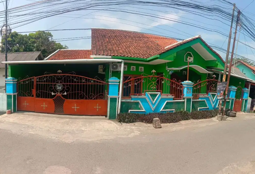 BU Rumah dengan tanah luas dan besar di pusat kota cilacap