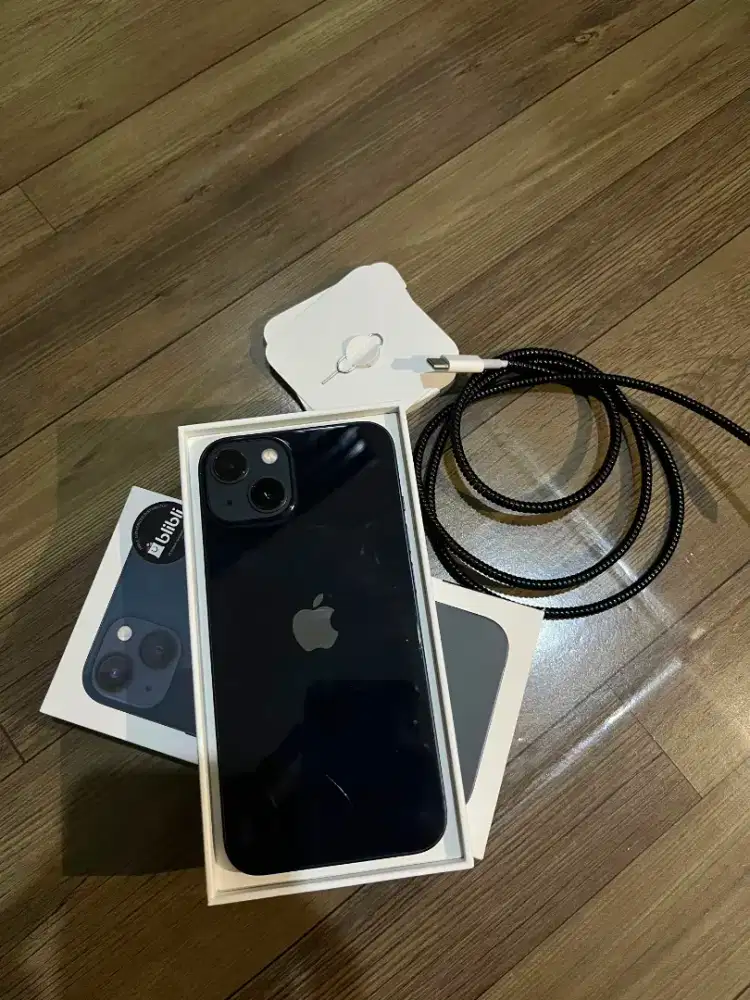 iPhone 13 128 Black Indonesia