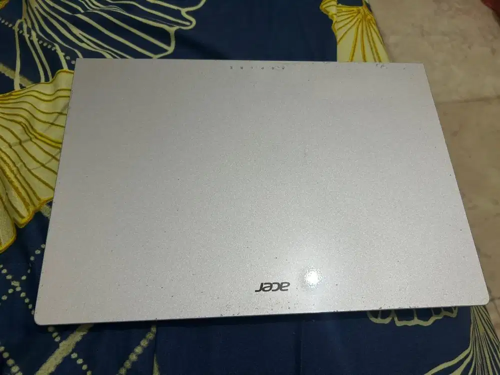 ACER ASPIRE LITE AMD RYZEN 3 5300U