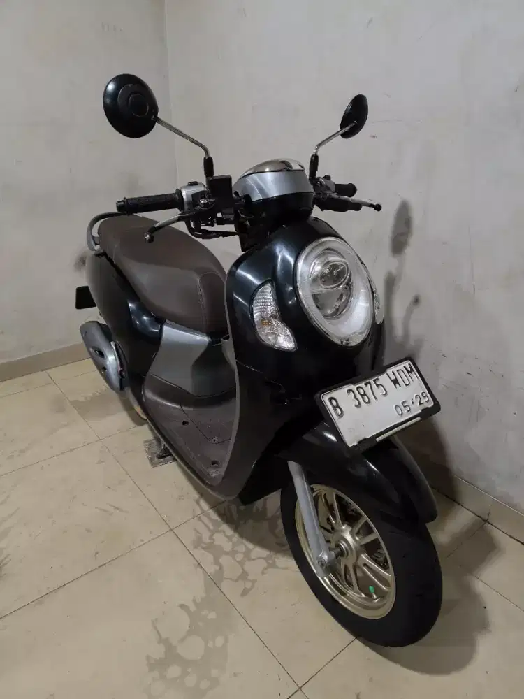 Honda Scoopy prestige tahun 2024