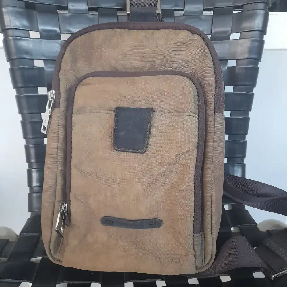 Tas slempqng hush puppies