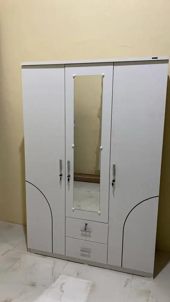 PROMO SALE LEMARI PAKAIAN 3 PINTU + LACI PUTIH MINIMALIS GRATIS ANTAR