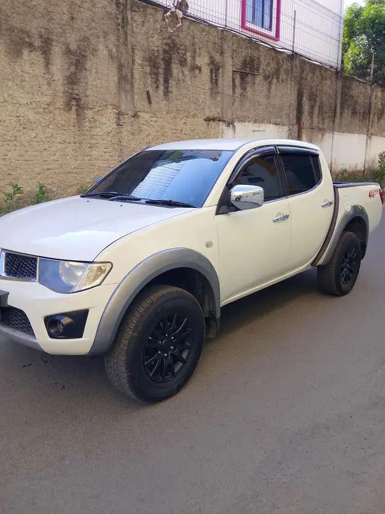 Mitsubishi Strada Triton 2012 Diesel