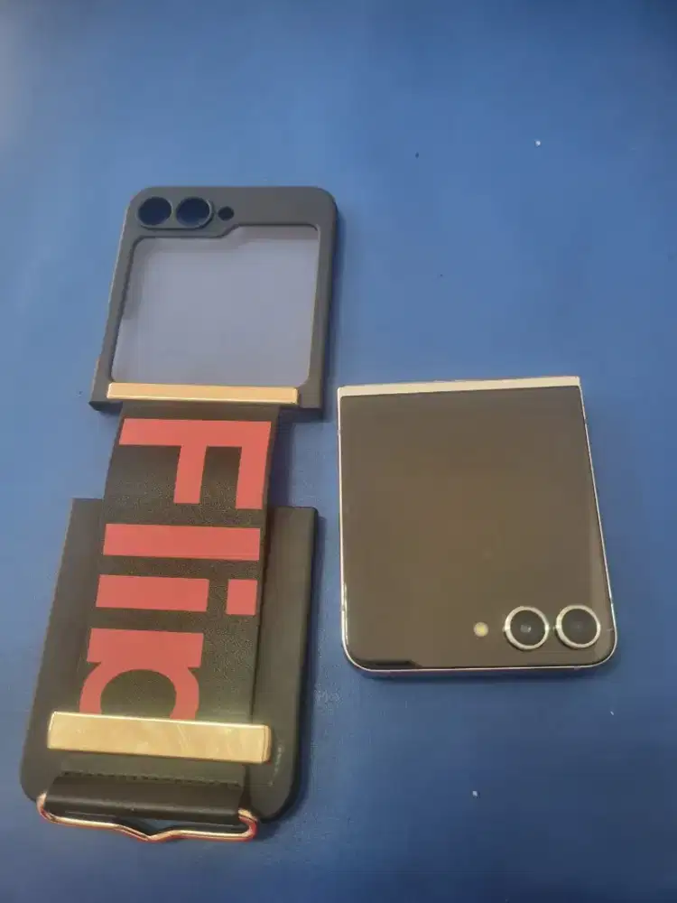 Samsung galaxy zflip 5 8/512