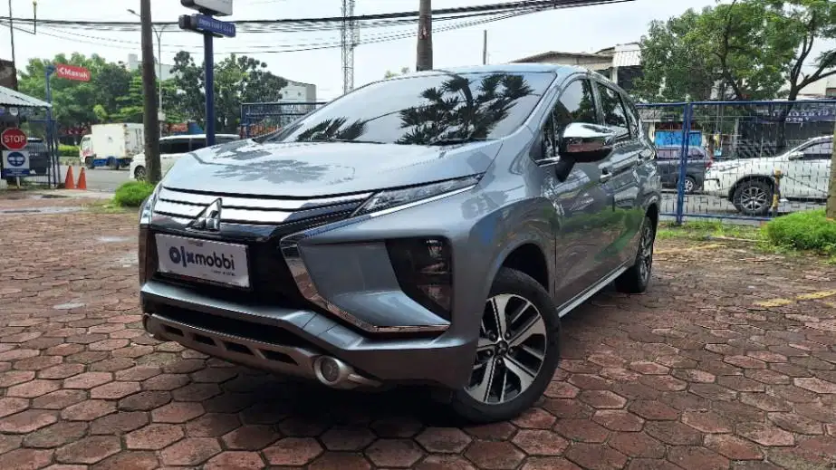 DP Murah Mitsubishi Xpander  1.5 Ultimate Bensin-AT 2018 Abu