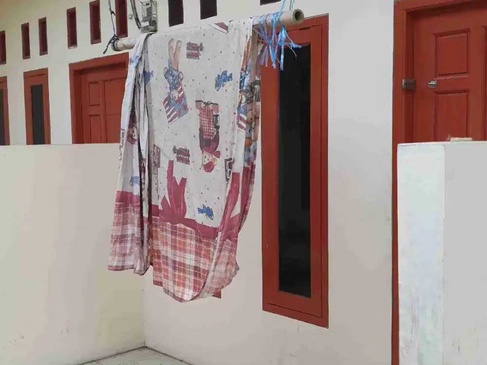 Rumah petak dikontrakan bulanan