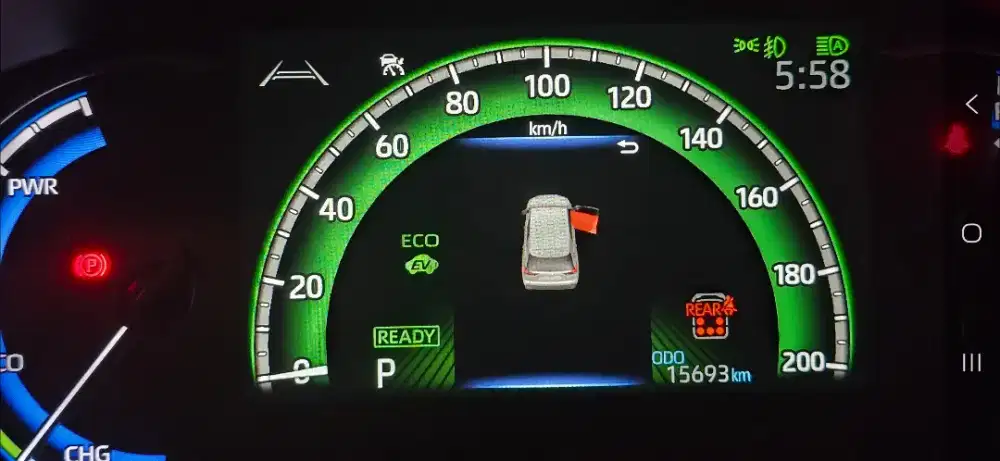 TOYOTA INOVA ZENIX Q VERSI TERLENGKAP