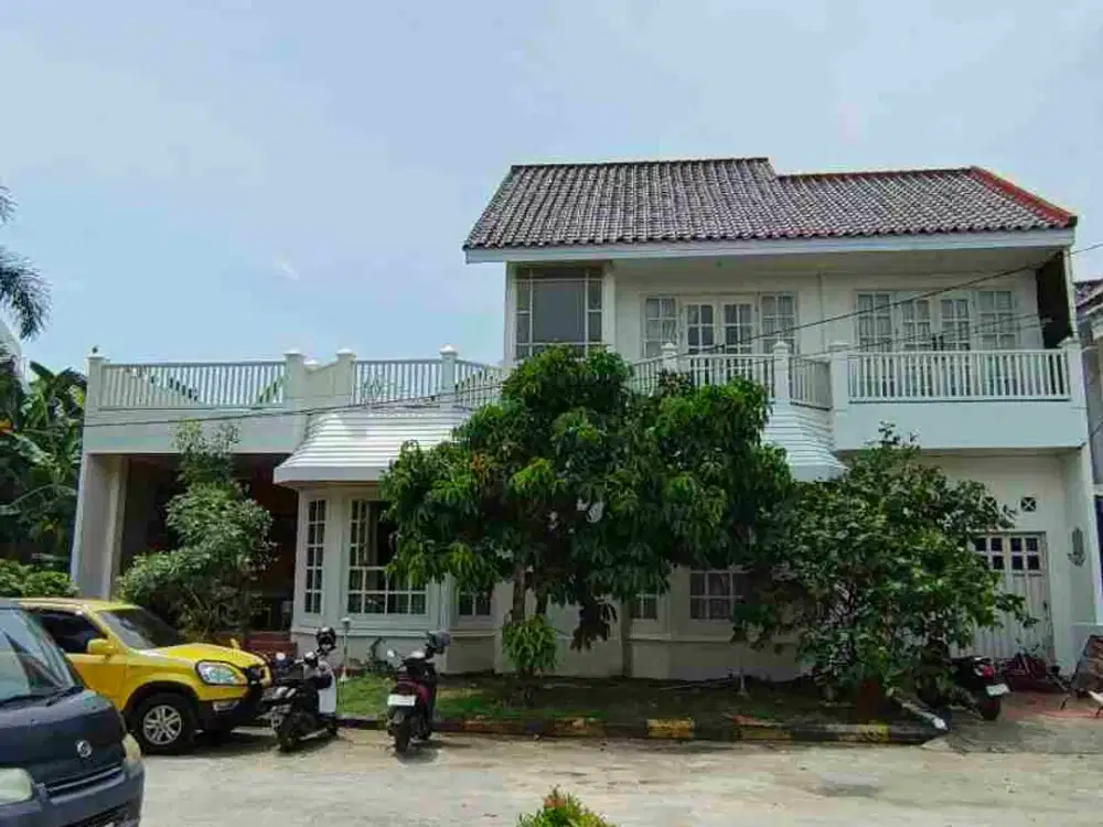 DIJUAL RUMAH ASRI DAN MEWAH