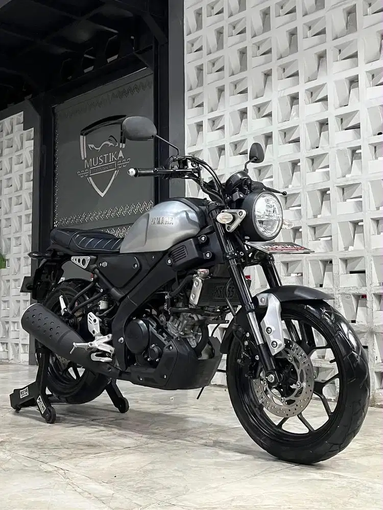 Stok Terbatas!!Yamaha XSR 155 th 2022 - Ayu Mustika
