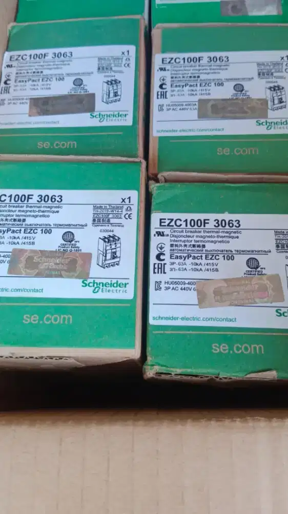 Mccb schanaider 100A