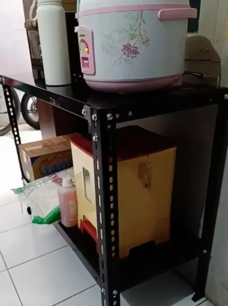 Jual Meja Cocok untuk Usaha