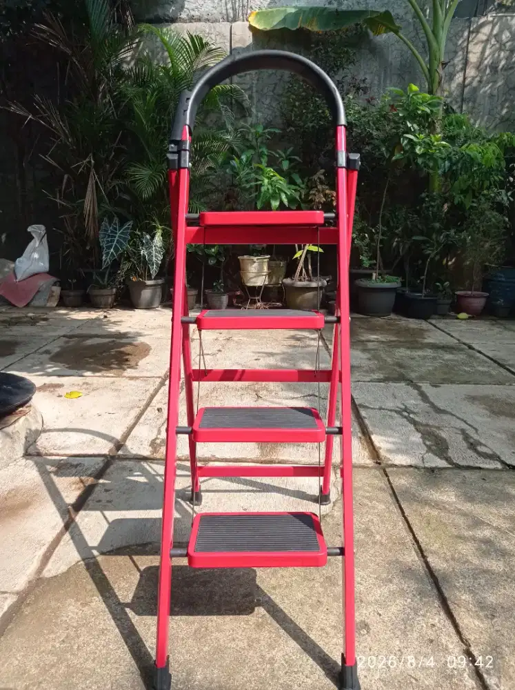 Tangga alumunium 4 step