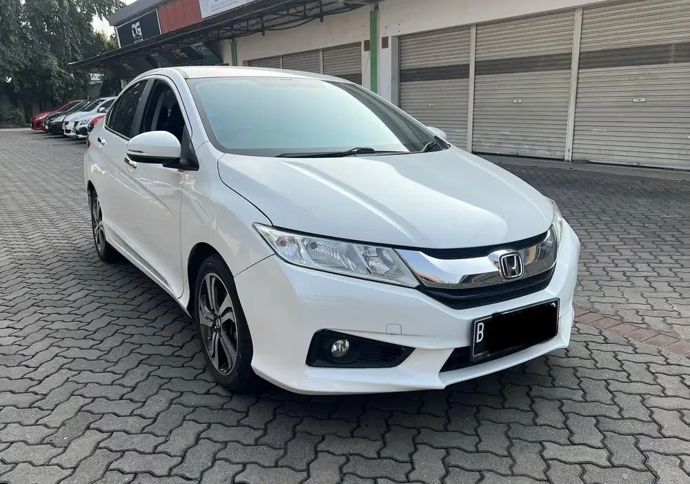 Honda City E CVT 2016 Putih Pemakaian 2017