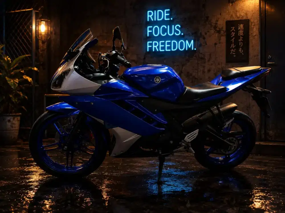 Yamaha R15 V2 2016