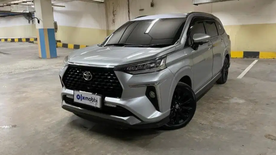 DP MURAH Toyota Avanza 1.5 Veloz Q Bensin-AT 2023 Silver CPZJB