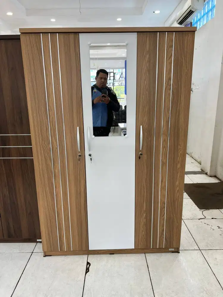 PROMO LEMARI PAKAIAN 3 PINTU MINIMALIS SALE TERMURAH GRATIS ANTAR