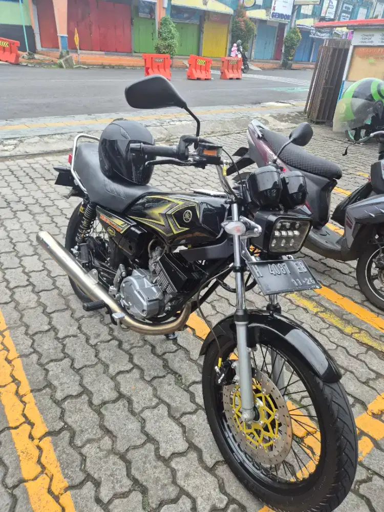 Yamaha rxking 1992 stripping 2004 gold