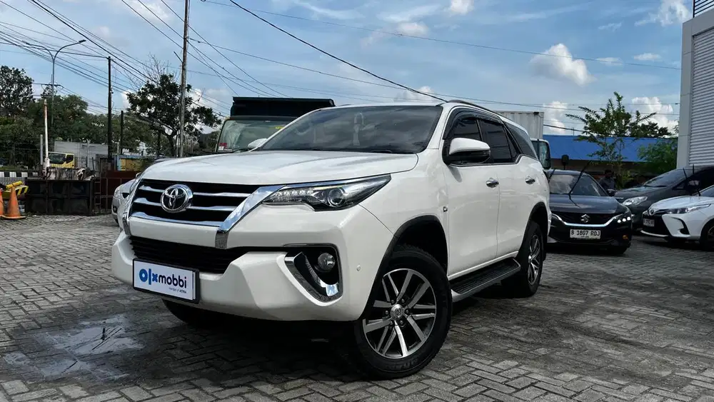 TOYOTA FORTUNER 2.7 SRZ AT BENSIN 2020 - FJH