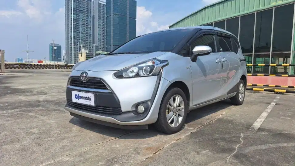 Toyota Sienta 1.5 G Bensin-AT 2016