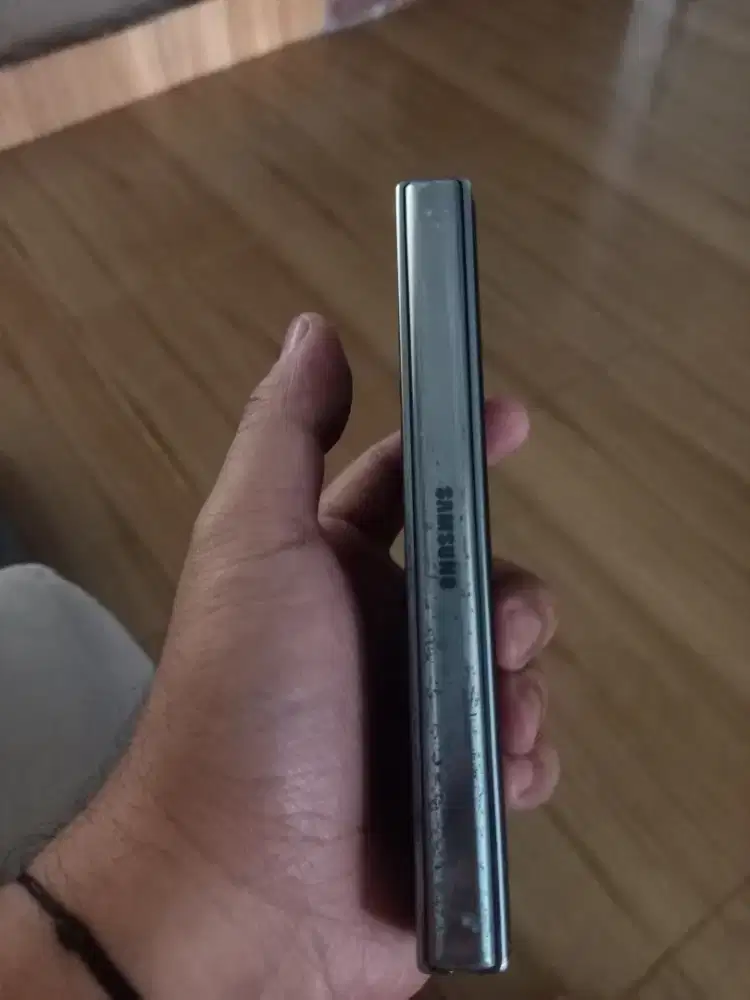 Z fold 4 512gb warn grey